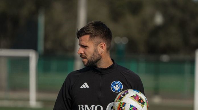 David Sauvry : d’un banc à l’autre, l’itinéraire d’un coach québécois de cœur david-sauvry